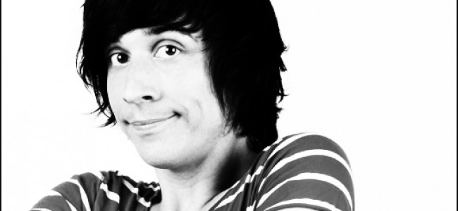 Review: Russell Kane: Smokescreens and Castles – Durham Gala Theatre Review: Russell Kane: Smokescreens and Castles – Durham Gala Theatre